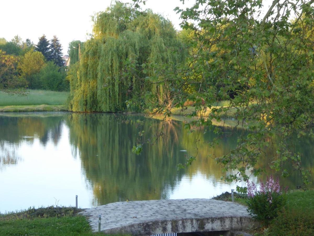 Bed and Breakfast Moulin Du Fief Gentil Blere Esterno foto